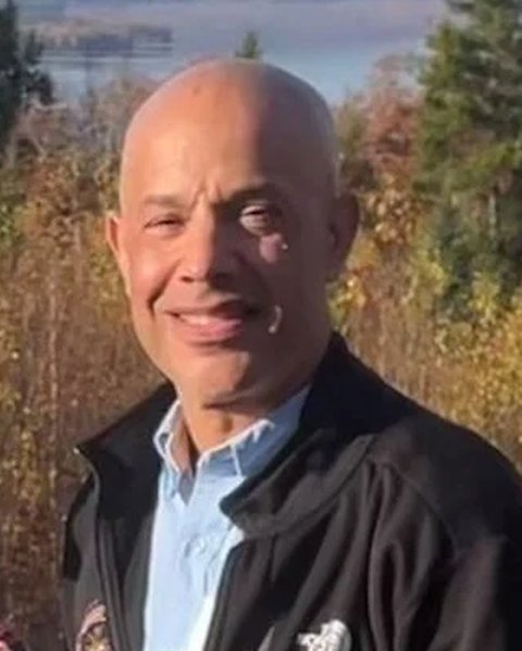 Portrait of Jason Steiding